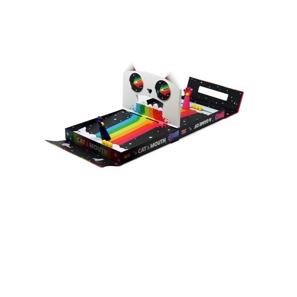 A Game of Cat & Mouth - Picture 2 of 7